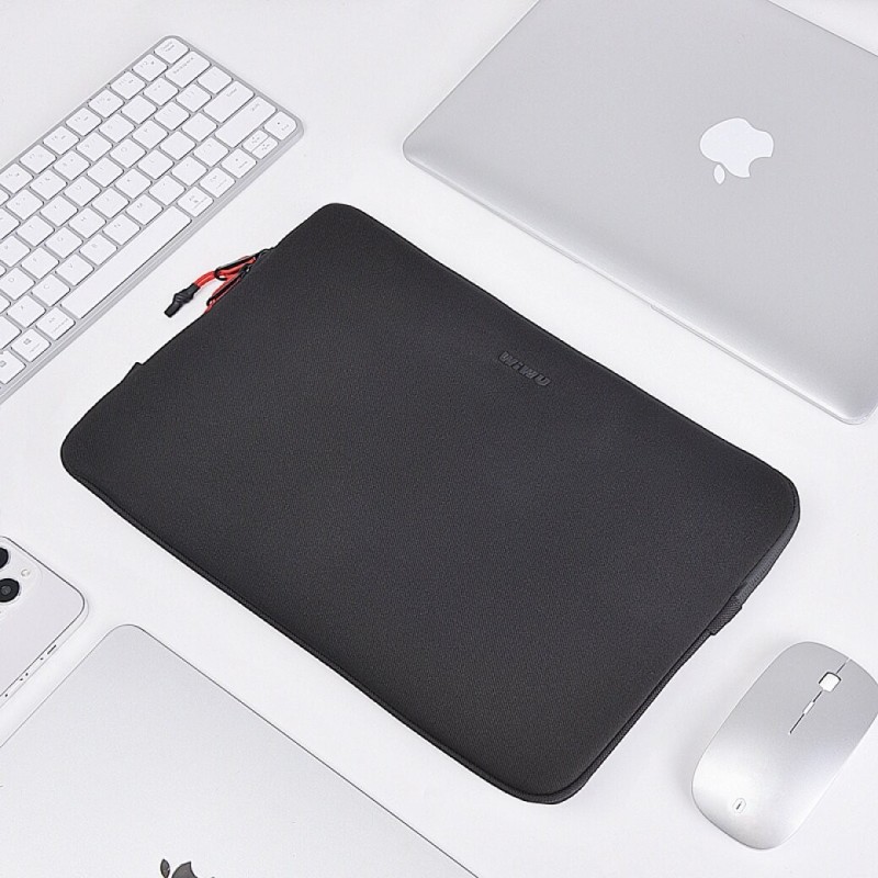 #1368 wiwu_puzdro_na_macbook_13